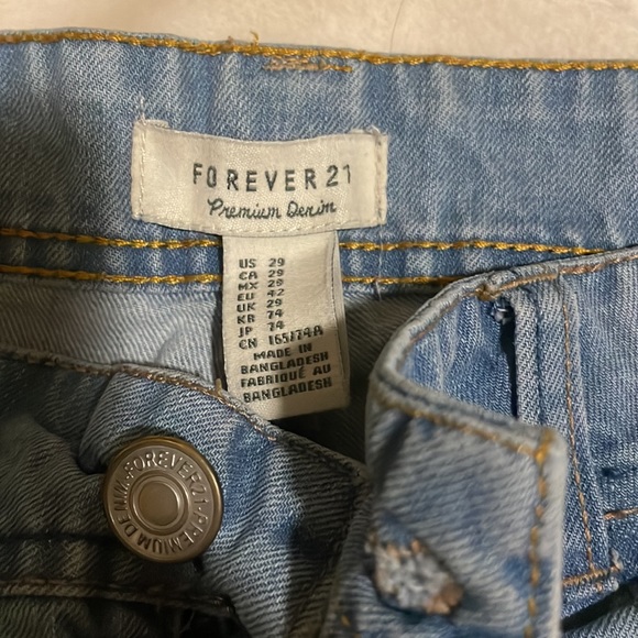 Forever 21 Jean shorts - Picture 2 of 2